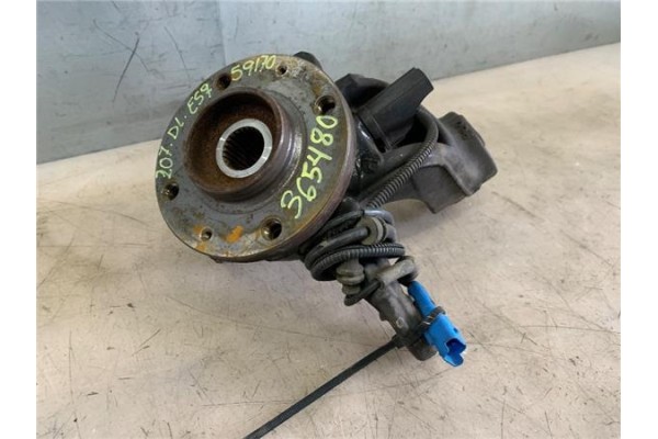 Recambio de mangueta delantero izquierda para peugeot 207 1.6 hdi referencia OEM IAM 364690  
