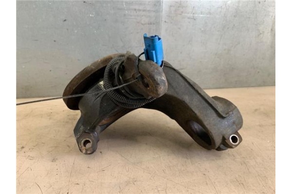 Recambio de mangueta delantero izquierda para peugeot 207 1.6 hdi referencia OEM IAM 364690  