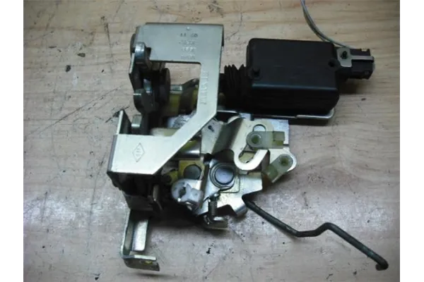 Recambio de cierre electromagnetico trasero derecho para opel movano furgón (f9) 2.5 d referencia OEM IAM 93182857 9160746 