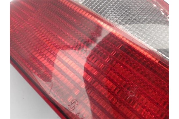 Recambio de piloto trasero izquierdo para citroen saxo referencia OEM IAM   