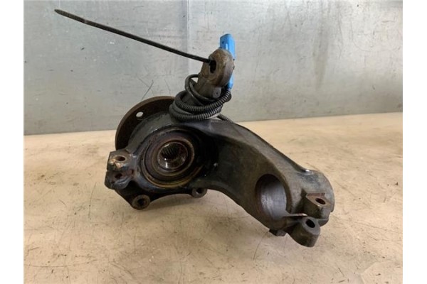 Recambio de mangueta delantero izquierda para peugeot 207 1.6 hdi referencia OEM IAM 364690  