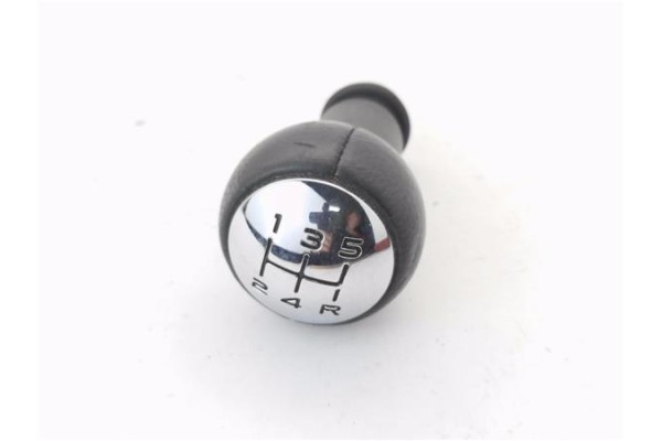 Recambio de pomo palanca cambio para peugeot 207 1.6 hdi referencia OEM IAM 2403CV  