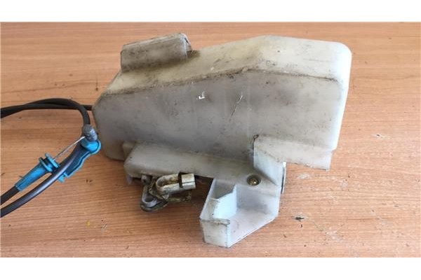 Recambio de cierre electromagnetico delantero derecho para ford fiesta berlina (dx) 1.25 ghia referencia OEM IAM C7G0A  