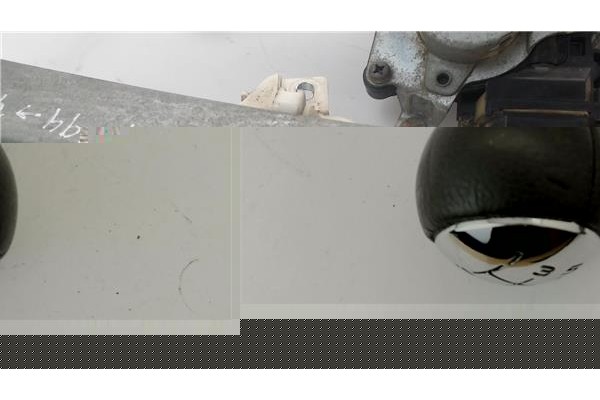 Recambio de pomo palanca cambio para peugeot 207 1.6 hdi referencia OEM IAM 2403CV  