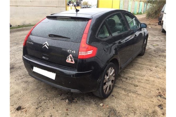 citroen c4 berlina del año 2005