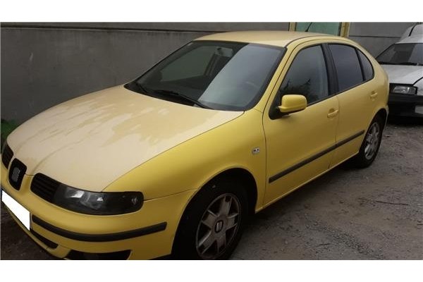 seat leon (1m1)(11.1999) del año 