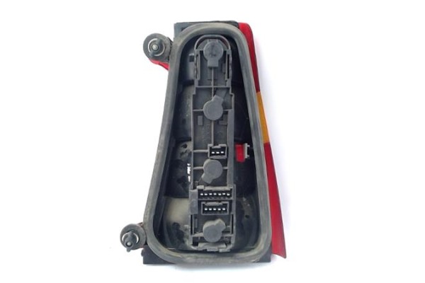 Recambio de piloto trasero izquierdo para citroen ax referencia OEM IAM   