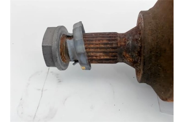 Recambio de palier delantero izquierdo para peugeot 308 1.6 gt referencia OEM IAM 3272LH  