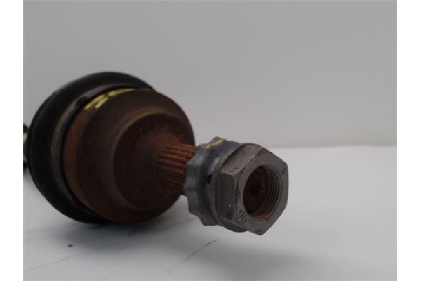 Recambio de palier delantero derecho para peugeot 308 1.6 gt referencia OEM IAM 3273QJ  