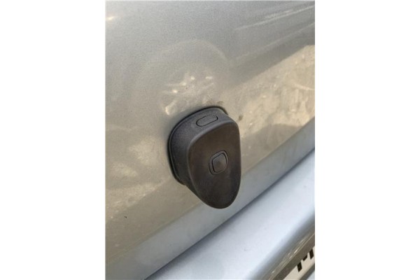 Recambio de maneta exterior porton para toyota yaris (ksp9/scp9/nlp9) 1.4 active referencia OEM IAM 6920952010   Recambio de maneta exterior porton para toyota yaris (ksp9/scp9/nlp9) 1.4 active referencia OEM IAM 6920952010