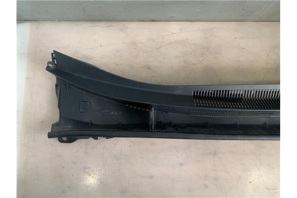 Recambio de torpedo para toyota corolla (e21) híbrido hybrid active referencia OEM IAM 5578302290  