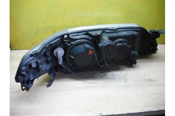 Recambio de faro delantero izquierdo para renault laguna ii (bg0) 1.8 16v (bg06, bg0j, bg0m) referencia OEM IAM 7701048927 77014