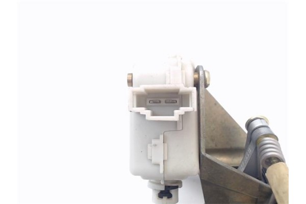 Recambio de cerradura porton para volkswagen polo iv (9n1) 1.4 16v referencia OEM IAM 606827505BC  