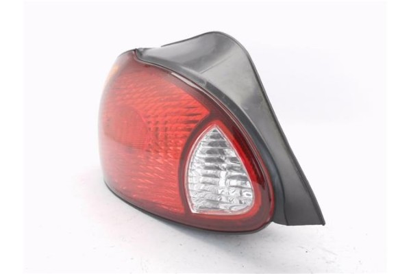Recambio de piloto trasero izquierdo para hyundai lantra berlina (rd) 1.6 gl referencia OEM IAM 9240129520  