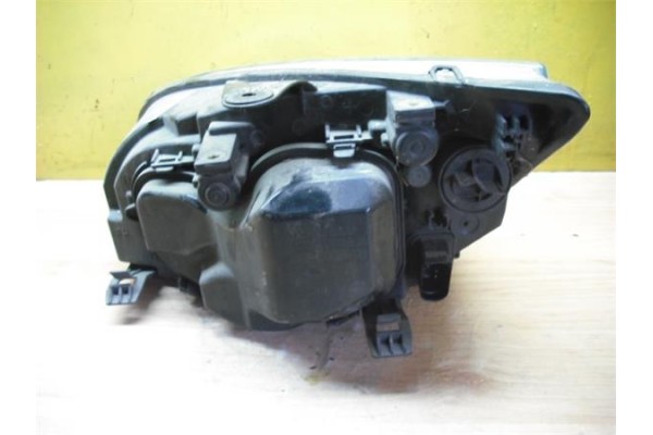 Recambio de faro delantero dcho para ford focus berlina (cap) 1.6 ghia referencia OEM IAM   