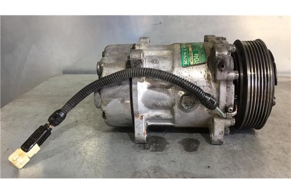 Recambio de compresor aire acond. para peugeot 206 1.9 d referencia OEM IAM 1106F SD7V16 