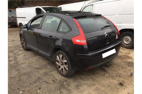 citroen c4 berlina del año 2005