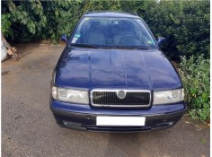 skoda octavia combi (1u5) del año 2000