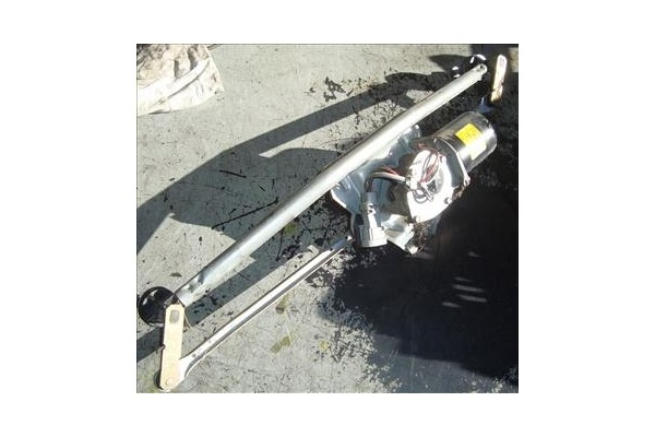 Recambio de motor limpiaparabrisas delantero para renault kangoo i (f/kc0) d 65 1.9 (kc0e, kc02, kc0j, kc0n) referencia OEM IAM 