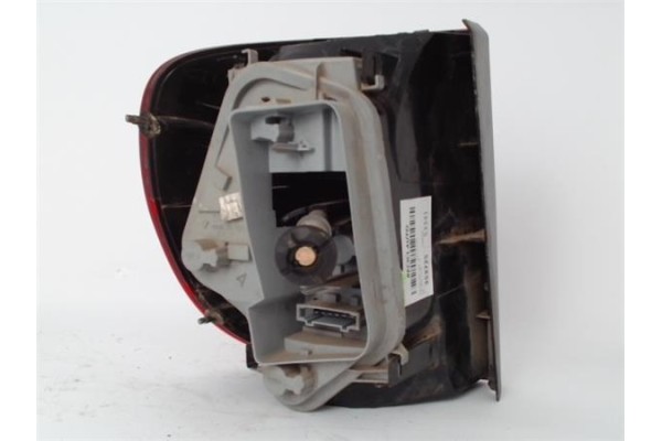 Recambio de piloto trasero derecho para volkswagen fox (5z1, 5z3) 1.4 tdi referencia OEM IAM 520945096  