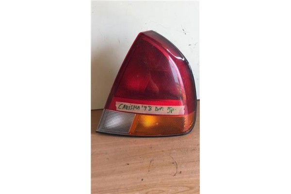 Recambio de piloto trasero derecho para mitsubishi carisma berina 5 (da0)(1998) 1.6 1600 glx [1,6 ltr. - 66 kw cat] referencia O