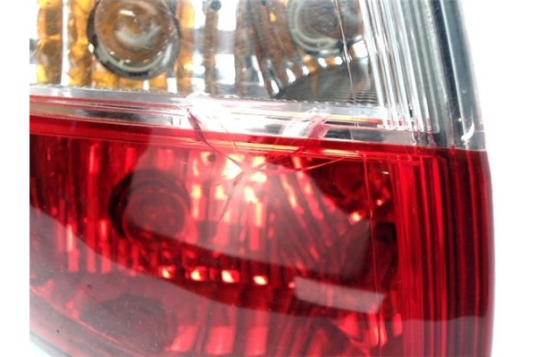 Recambio de piloto trasero izquierdo para renault koleos i referencia OEM IAM   