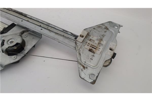 Recambio de mecanismo elevalunas delantero derecho para citroen berlingo furgón 1.6 hdi 90 referencia OEM IAM 9222GC 430092C0 