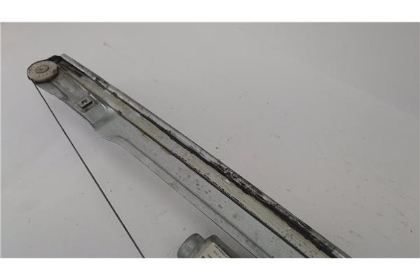 Recambio de mecanismo elevalunas delantero derecho para citroen berlingo furgón 1.6 hdi 90 referencia OEM IAM 9222GC 430092C0 