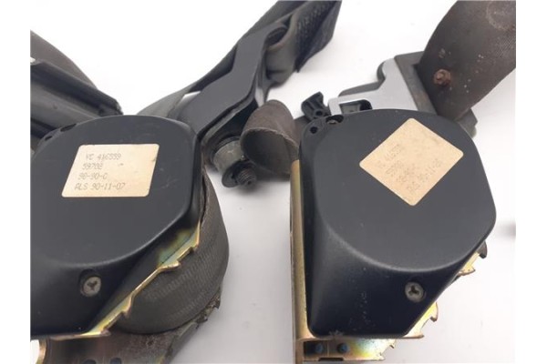 Recambio de juego cinturones delantero para volvo serie 440 referencia OEM IAM   