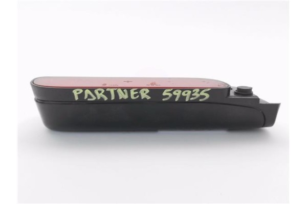 Recambio de luz central de freno para peugeot partner combispace (5f) 1.6 hdi 75 referencia OEM IAM 7R02569  