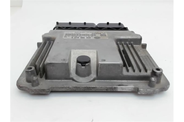 Recambio de centralita para seat ibiza berlina (6j5) 1.9 tdi referencia OEM IAM 03G906013N 0281015436 