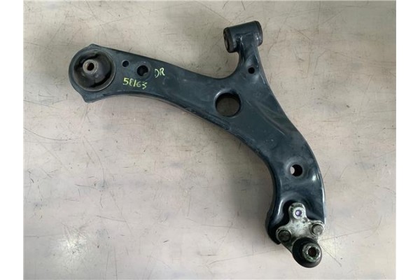 Recambio de brazo inferior delantero derecho para toyota corolla (e21) híbrido hybrid active referencia OEM IAM 4806802330 72022 Recambio de brazo inferior delantero derecho para toyota corolla (e21) híbrido hybrid active referencia OEM IAM 4806802330 72022
