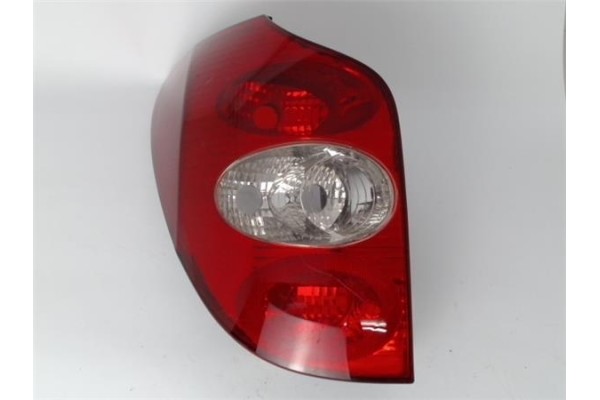 Recambio de piloto trasero izquierdo para renault laguna ii grandtour (kg0) 1.9 expression confort referencia OEM IAM   