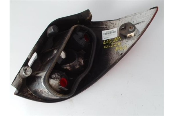 Recambio de piloto trasero izquierdo para renault laguna ii grandtour (kg0) 1.9 expression confort referencia OEM IAM   