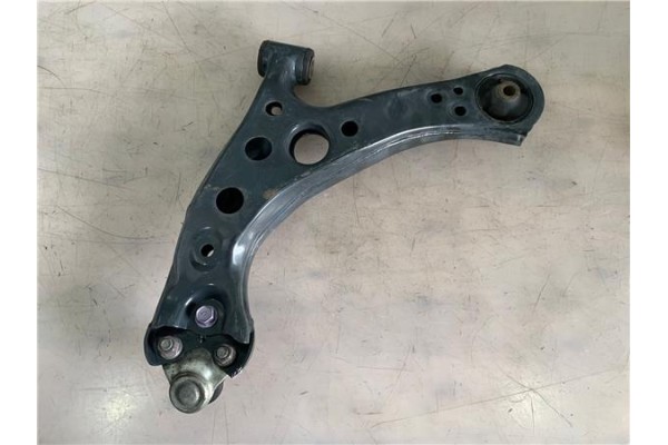 Recambio de brazo inferior delantero derecho para toyota corolla (e21) híbrido hybrid active referencia OEM IAM 4806802330 72022