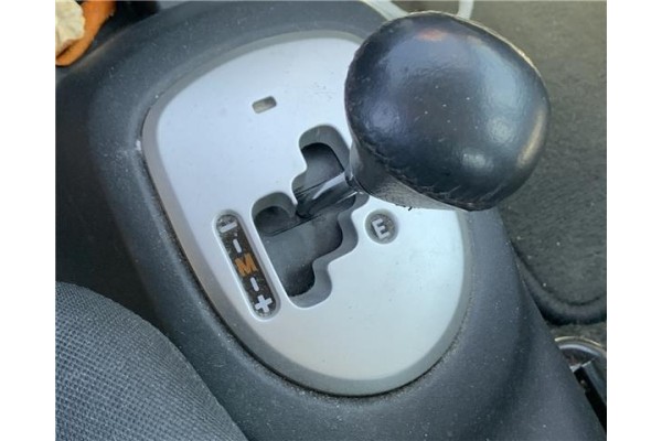 Recambio de palanca de cambio para toyota yaris (ksp9/scp9/nlp9) 1.4 active referencia OEM IAM 3356052120  