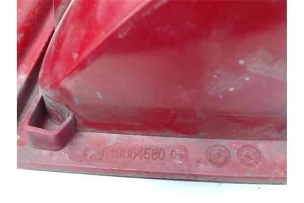 Recambio de piloto trasero izquierdo para citroen c2 referencia OEM IAM 9649864580 79998D 