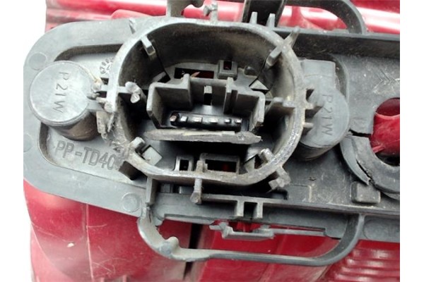 Recambio de piloto trasero izquierdo para citroen c2 referencia OEM IAM 9649864580 79998D 