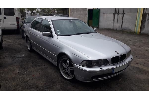 bmw serie 5 berlina (e39)(1995) del año 