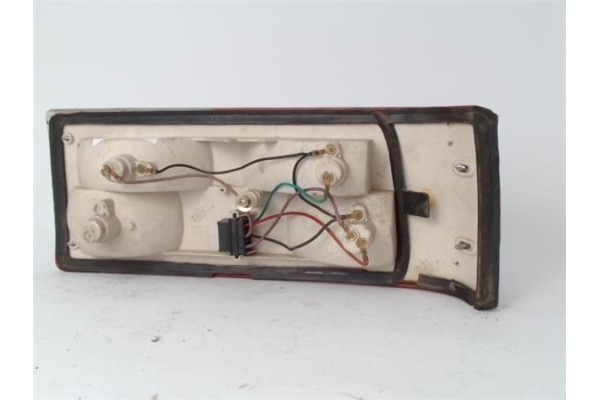 Recambio de piloto trasero izquierdo para renault 14 (121_) 1.2 (1210) referencia OEM IAM 44518122  