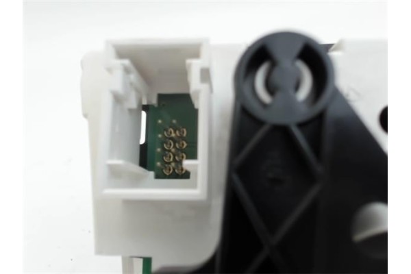 Recambio de mandos calefaccion / a.a. para peugeot 308 sw 1.6 hdi referencia OEM IAM T1000220K 69940002 