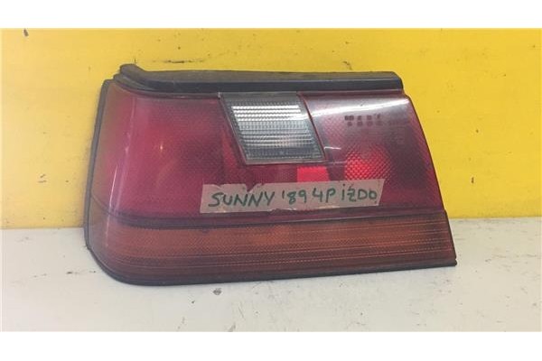 Recambio de piloto trasero izquierdo para nissan sunny (b11)(1982) 1.6 gl diesel traveller [1,6 ltr. - 54 kw cat] referencia OEM