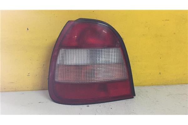 Recambio de piloto trasero izquierdo para nissan sunny berlina (n14)(1990) 1.6 sr [1,6 ltr. - 66 kw 16v cat] referencia OEM IAM 