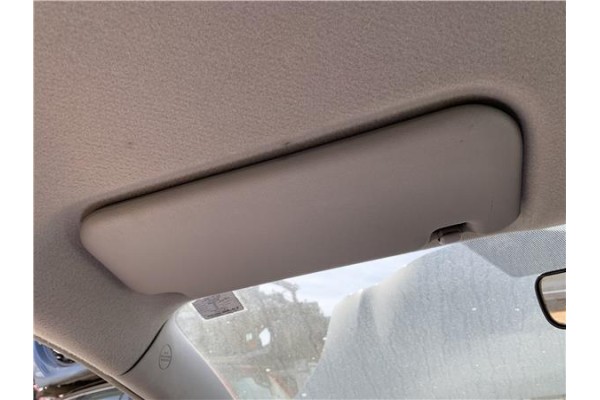 Recambio de parasol izquierdo para toyota yaris (ksp9/scp9/nlp9) 1.4 active referencia OEM IAM 743200D270B0  