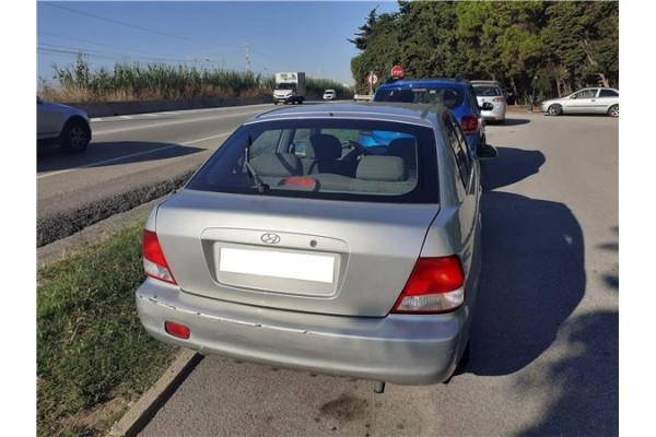 hyundai accent (lc) del año 2001
