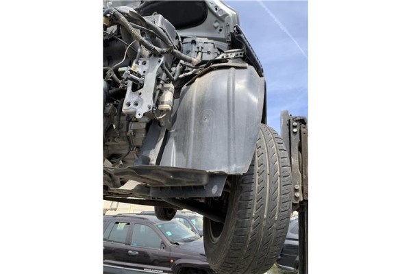 Recambio de pase rueda delantero izquierdo para toyota yaris (ksp9/scp9/nlp9) 1.4 active referencia OEM IAM 538760D060  