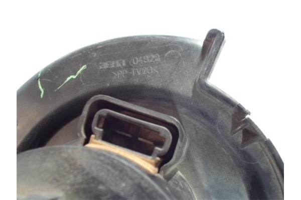 Recambio de motor calefaccion para opel vectra c berlina 2.0 club referencia OEM IAM 9000348 04322 