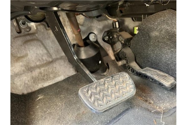 Recambio de pedal freno para toyota yaris (ksp9/scp9/nlp9) 1.4 active referencia OEM IAM 551060D060  