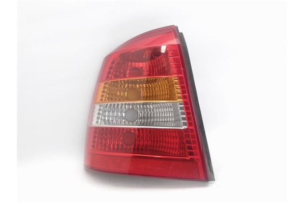 Recambio de piloto trasero izquierdo para opel astra g berlina referencia OEM IAM 90521542  