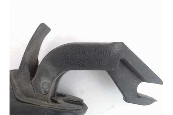 Recambio de maneta exterior delantero izquierda para skoda fabia (6y2/6y3) 1.4 16v referencia OEM IAM 3B0837207  